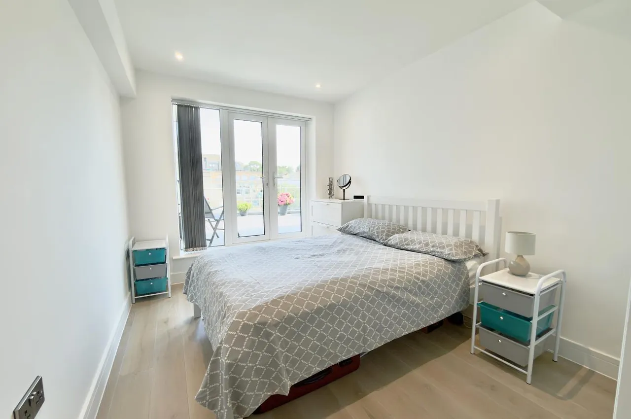 Bristol and West House, BH1, photo 7
