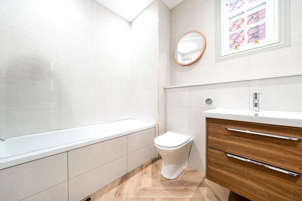 South Street, Farnham, GU9, photo 9