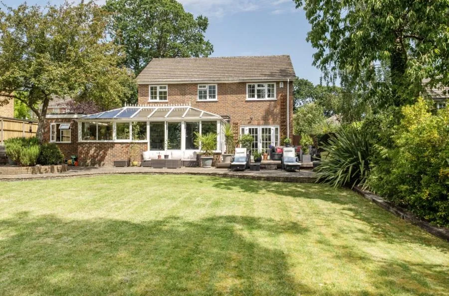 4 bed house for sale, Illingworth, Windsor, SL4