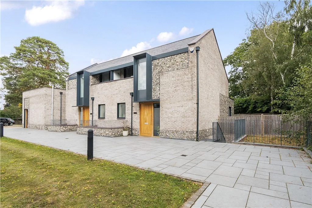 4 bed house for sale — Westerham Road, BR2
