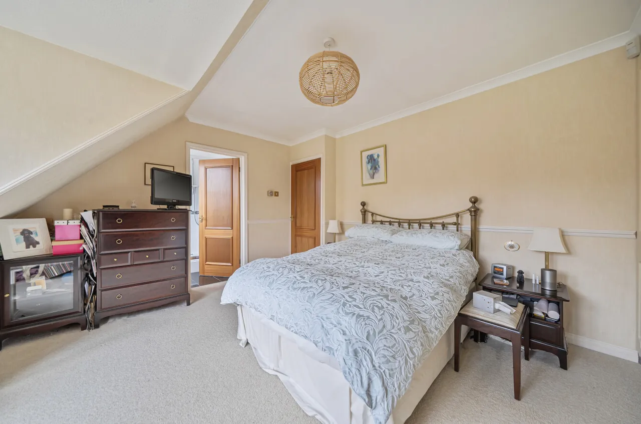 Oak Drive, Burghfield Common, Reading, Berkshire, RG7 3JF, photo 11