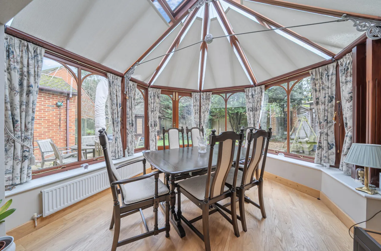 Oak Drive, Burghfield Common, Reading, Berkshire, RG7 3JF, photo 5