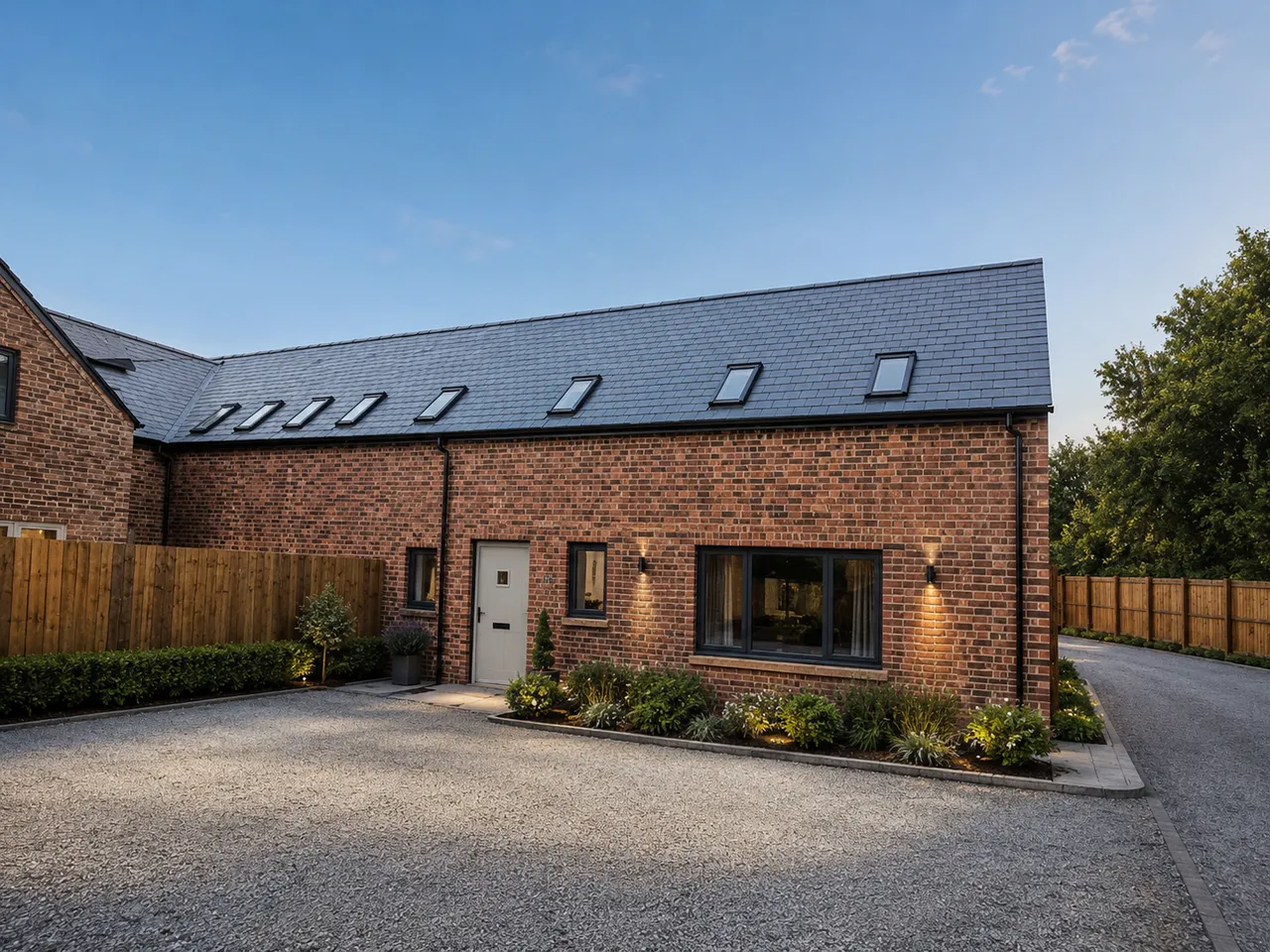 Off Newstead Way, Loughborough, LE11, photo 11