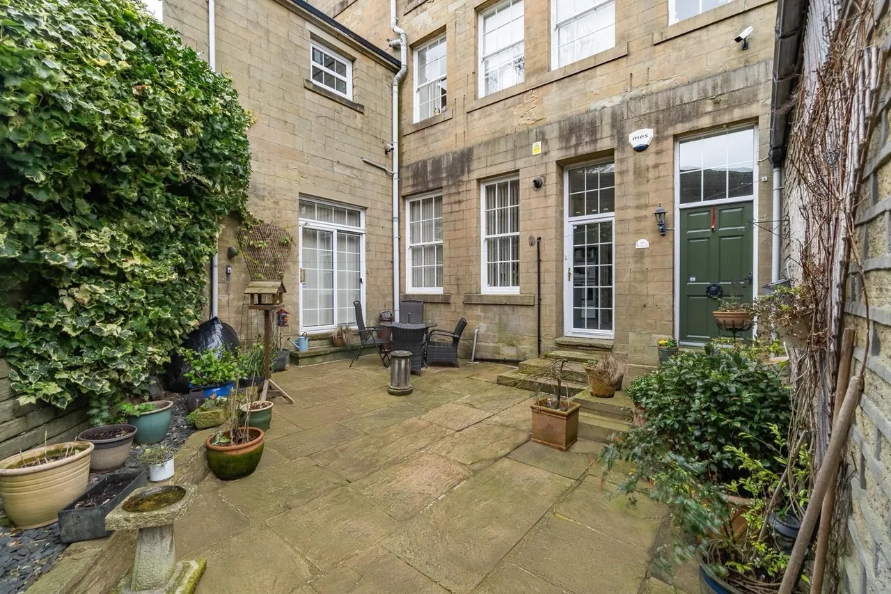 Rosedale, Holywell Hall, HX4, photo 21