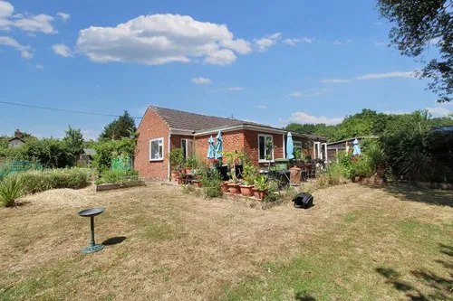 Sugden Avenue, Wickford, SS12 0JB, photo 11