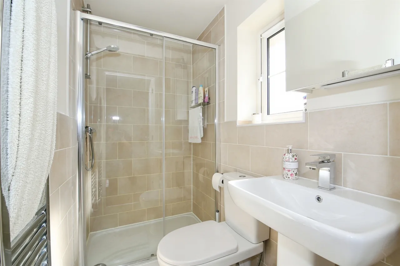 Belmont Place, Hampton Water, Peterborough, photo 8