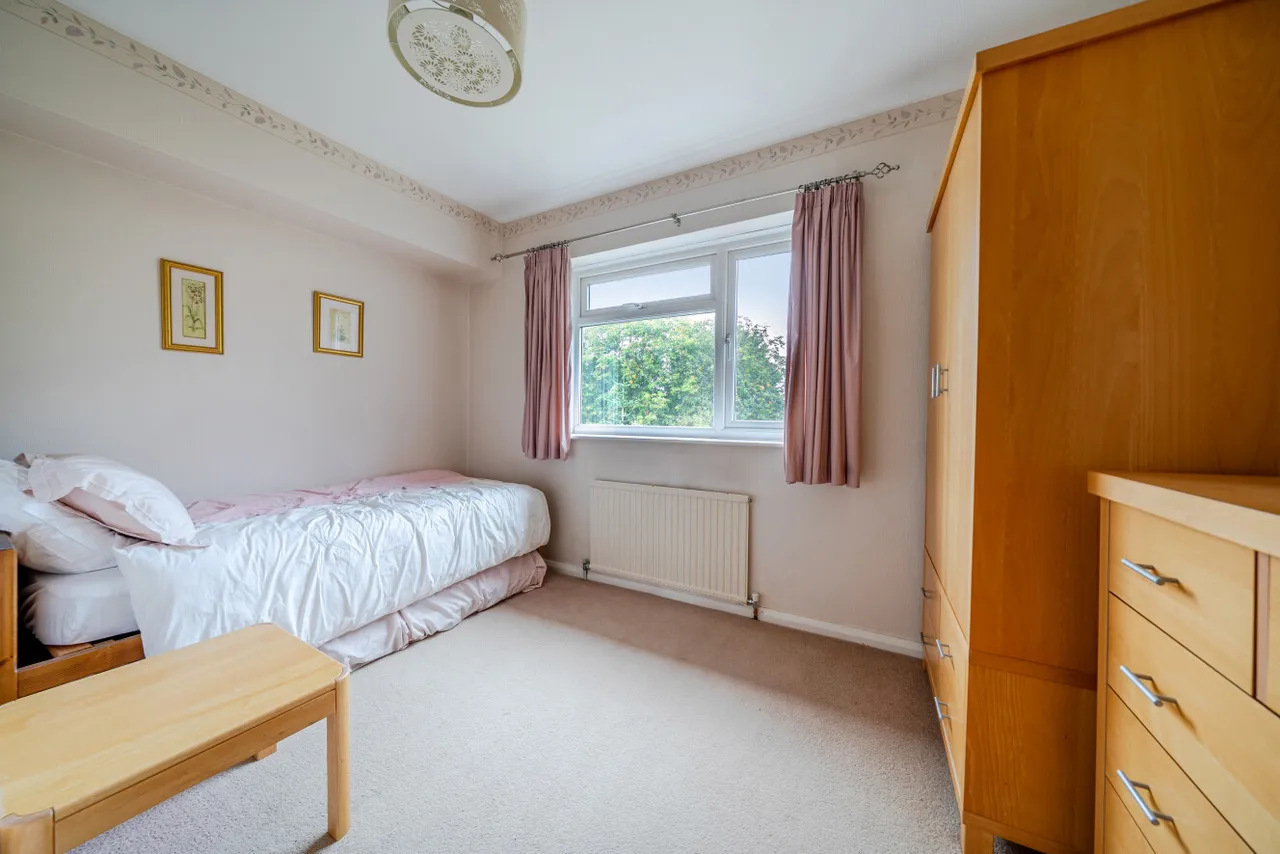 Pickhurst Lane, West Wickham, BR4, photo 8