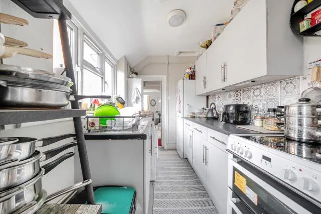 Reading Road, Henley-On-Thames, RG9, photo 12