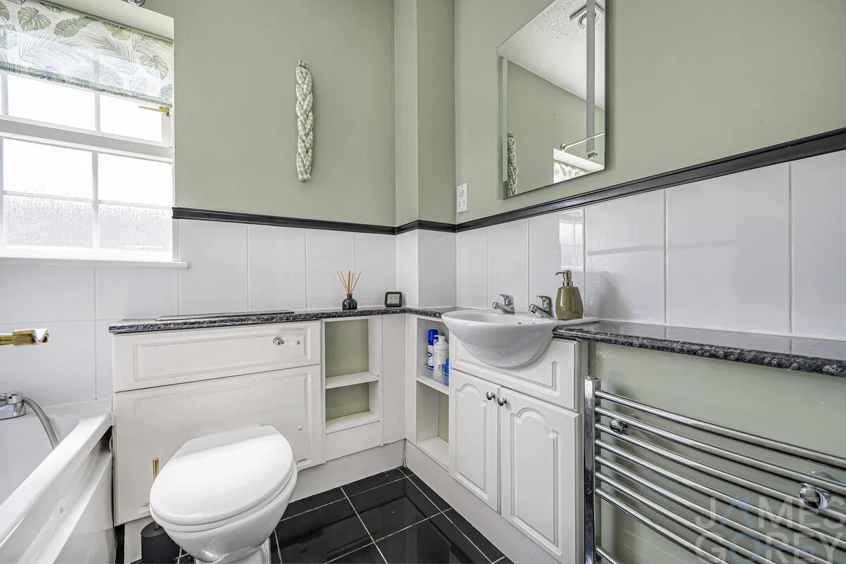Frobisher Way, Greenhithe, DA9, photo 22