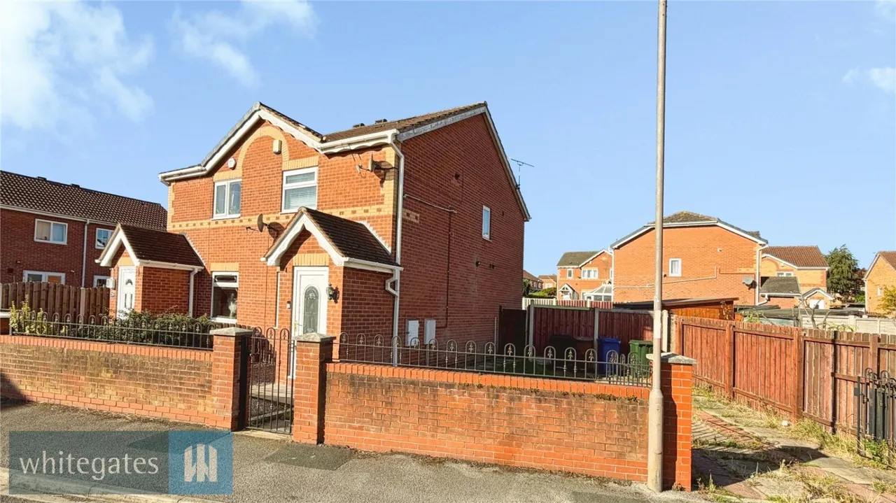 North Royds Wood, Athersley North, S71, photo 21