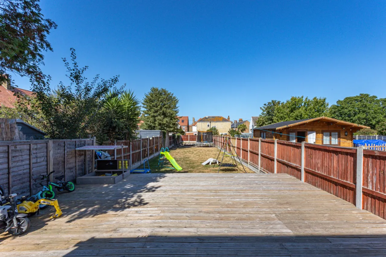 Brooke Avenue, Margate, CT9, photo 9