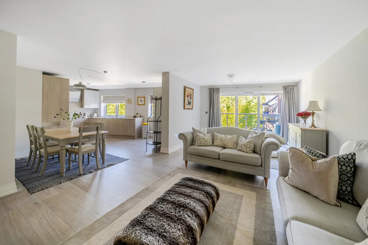 Bridgewater Terrace, Windsor, SL4, photo 2