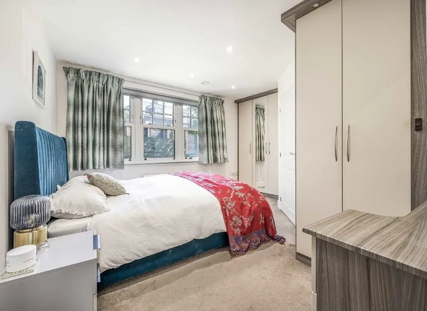 Rosebery Place, Mill HIll, NW7, photo 6