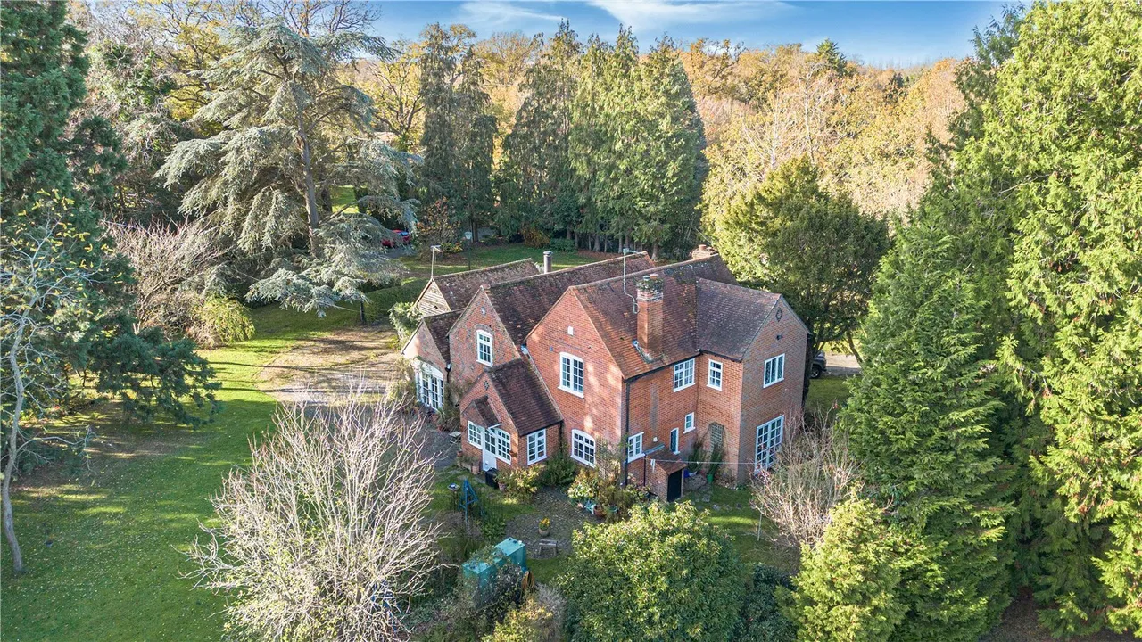 Whitmoor Lane, Sutton Green, GU4, photo 31