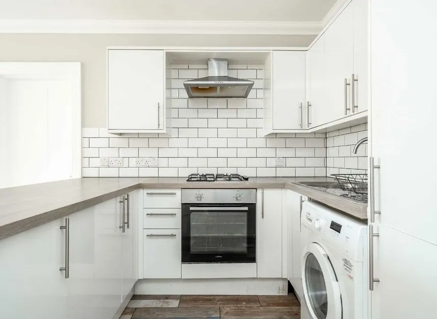Thames Street, Lower Sunbury, TW16, photo 3