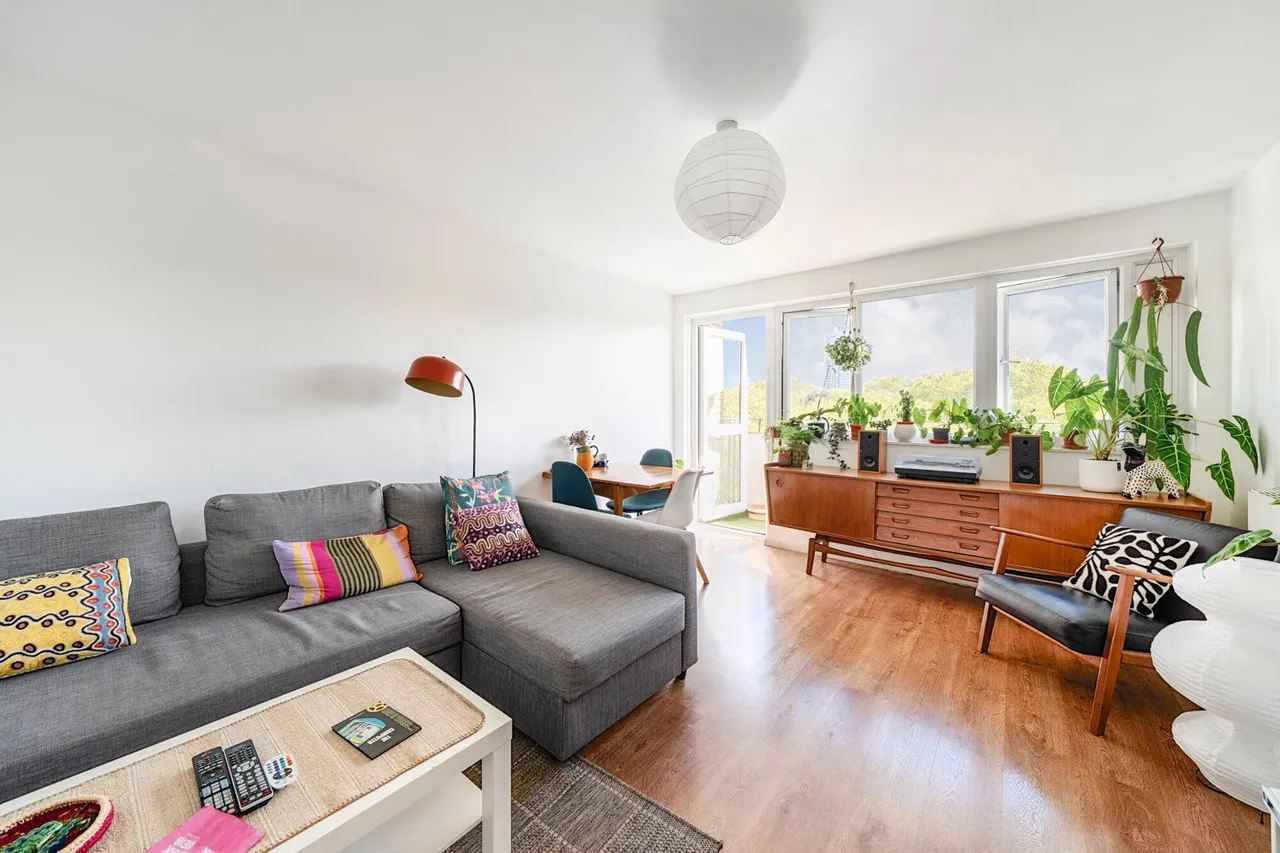 2 bed flat for sale — Arica House, London, SE16