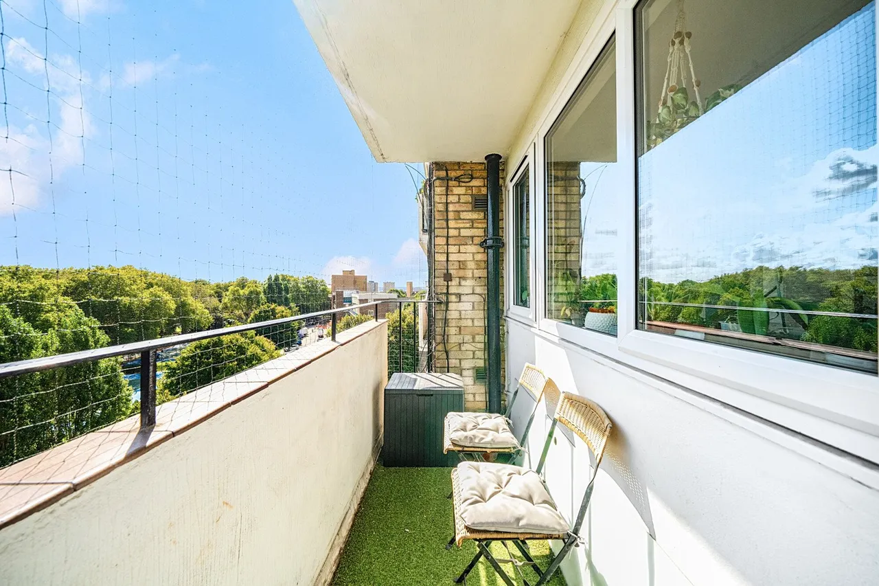 Arica House, London, SE16, photo 2