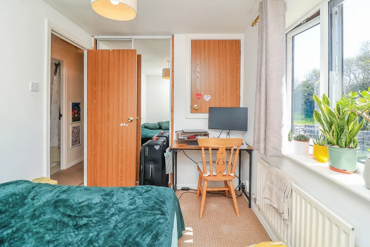 Kimbolton Court, Giffard Park, Milton Keynes, Buckinghamshire, MK14, photo 14
