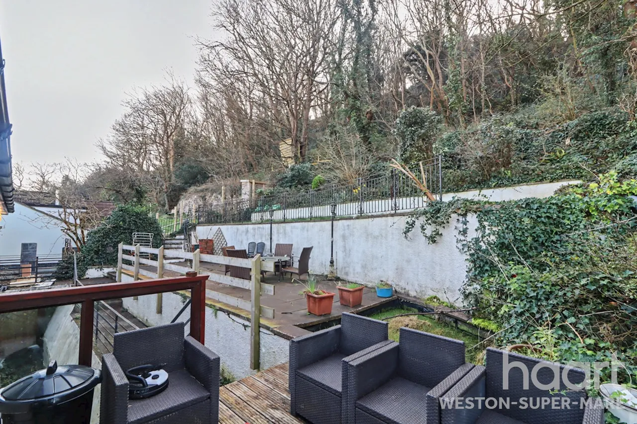 Kewstoke Road, Weston-Super-Mare, BS22, photo 36