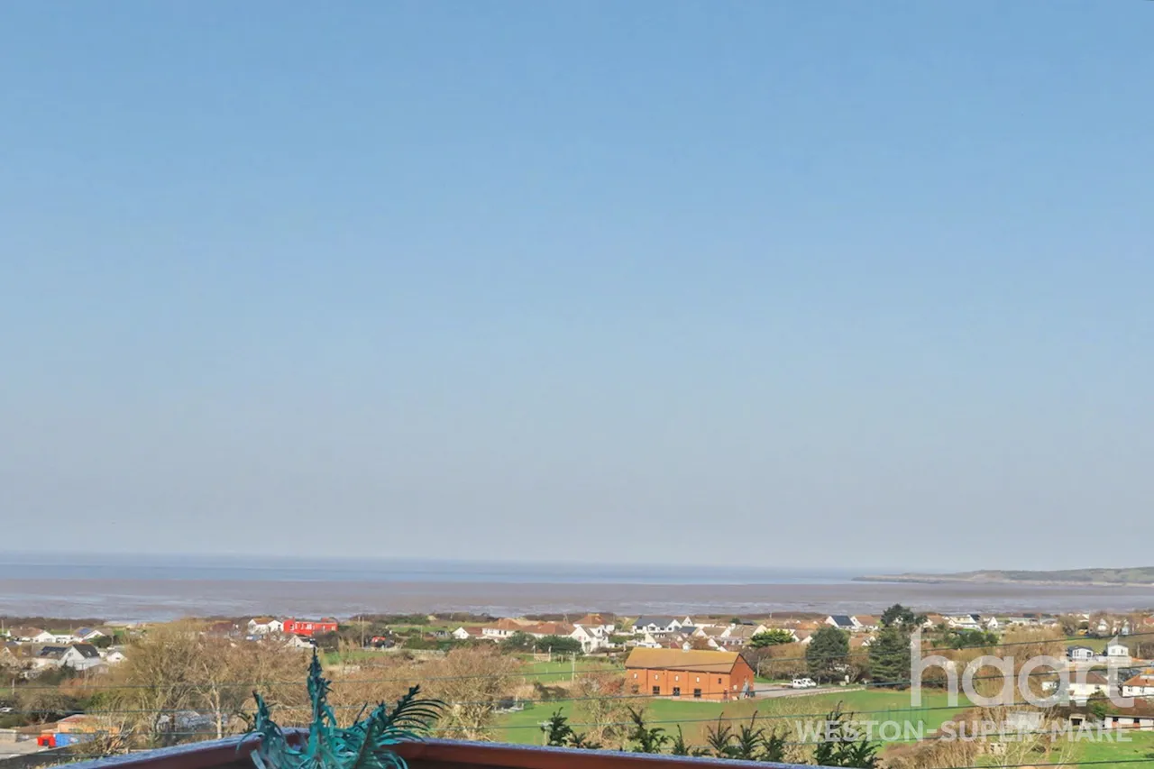 Kewstoke Road, Weston-Super-Mare, BS22, photo 25