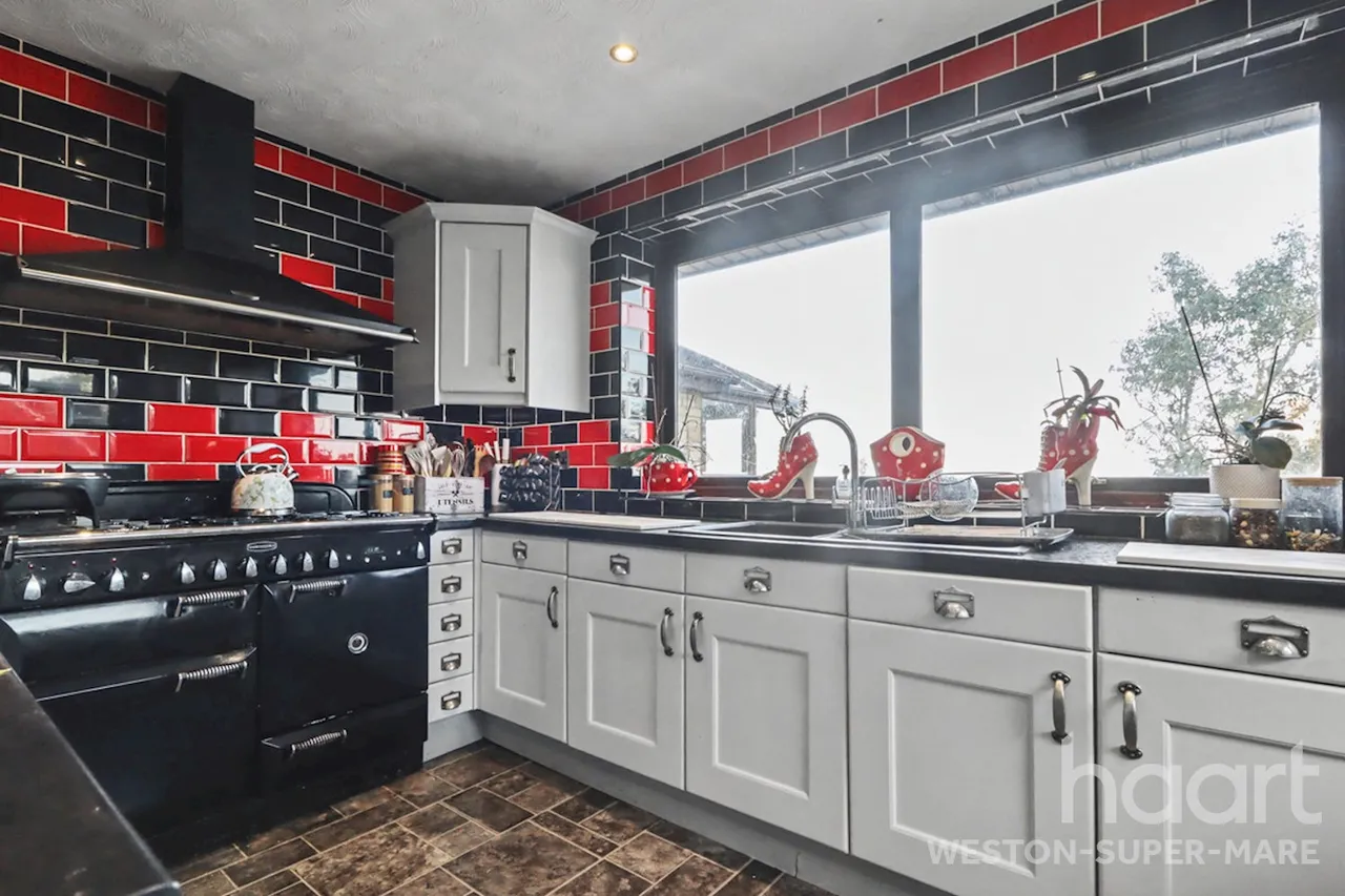 Kewstoke Road, Weston-Super-Mare, BS22, photo 13