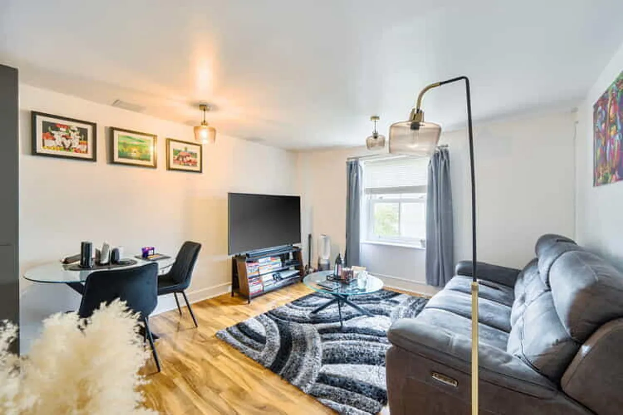 80 Sherbrooke Way 5 Drummond Court Wo..., photo 3
