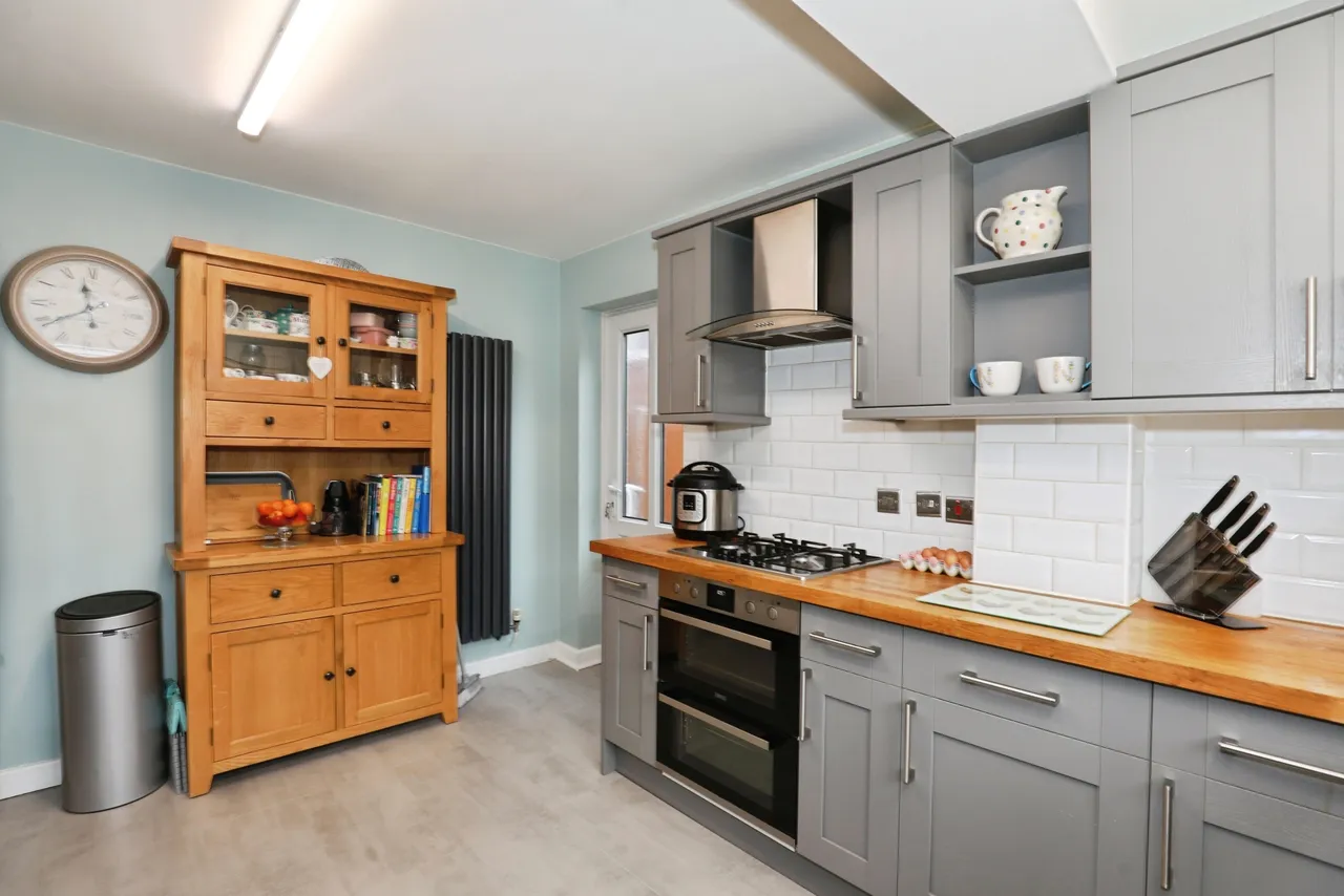 St. Matthews Close, Haslington, photo 8