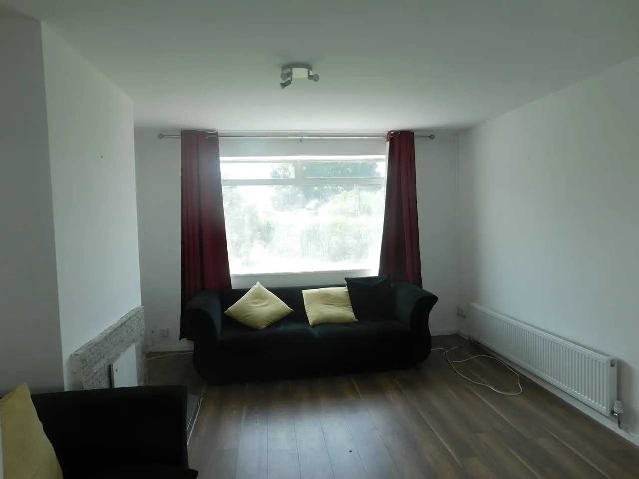 Ferrymead Gardens, Greenford, Greater London, UB6 9NQ, photo 2