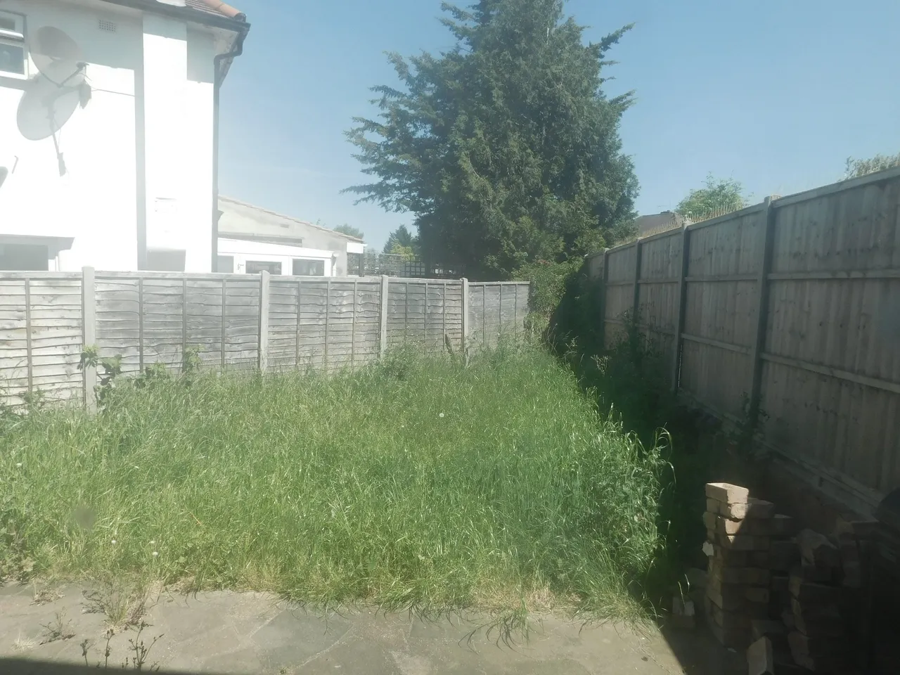 Ferrymead Gardens, Greenford, Greater London, UB6 9NQ, photo 5