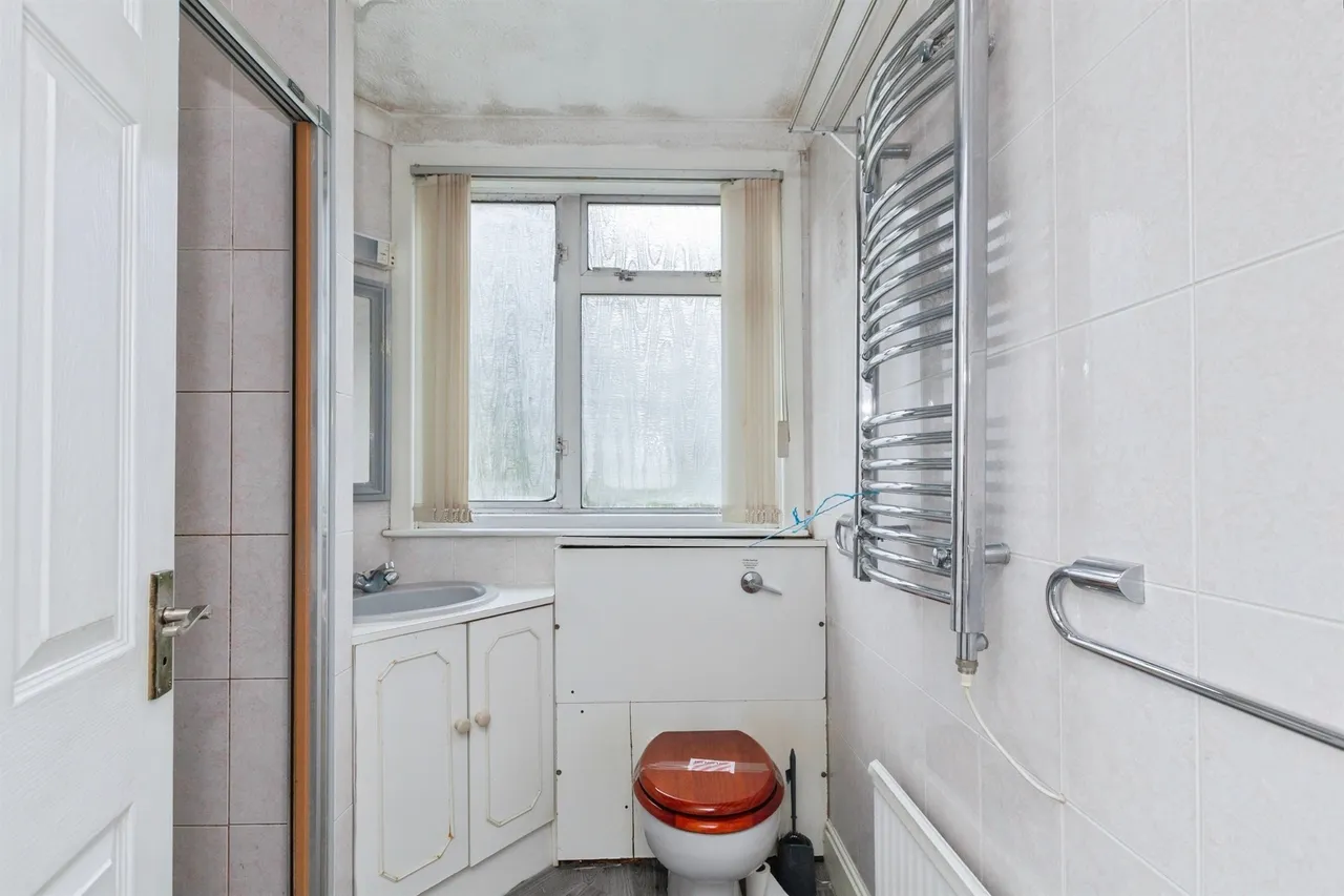 Rushton Drive, Leicester, LE2, photo 16