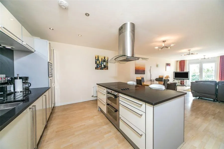 Kenavon Drive, Reading, RG1, photo 17
