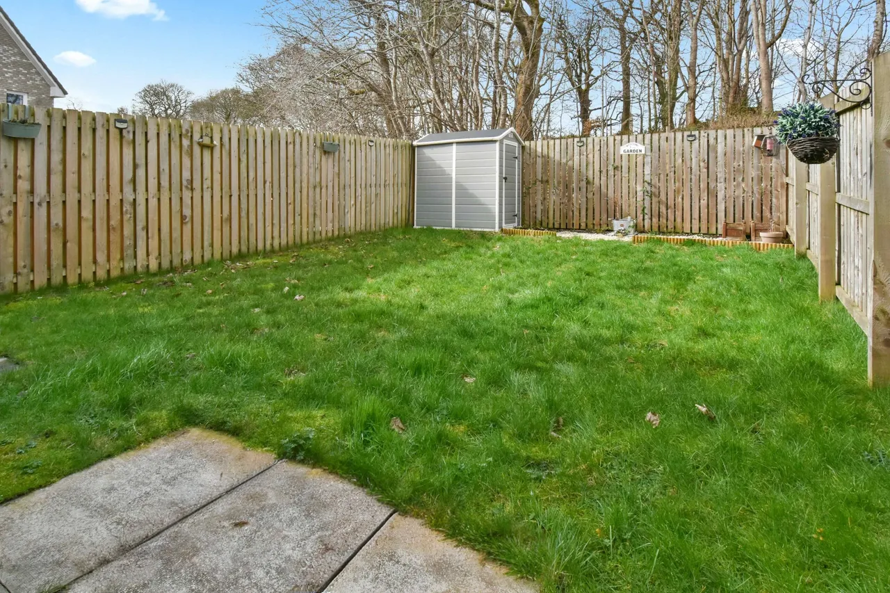 Kaims Crescent, Livingston, photo 13