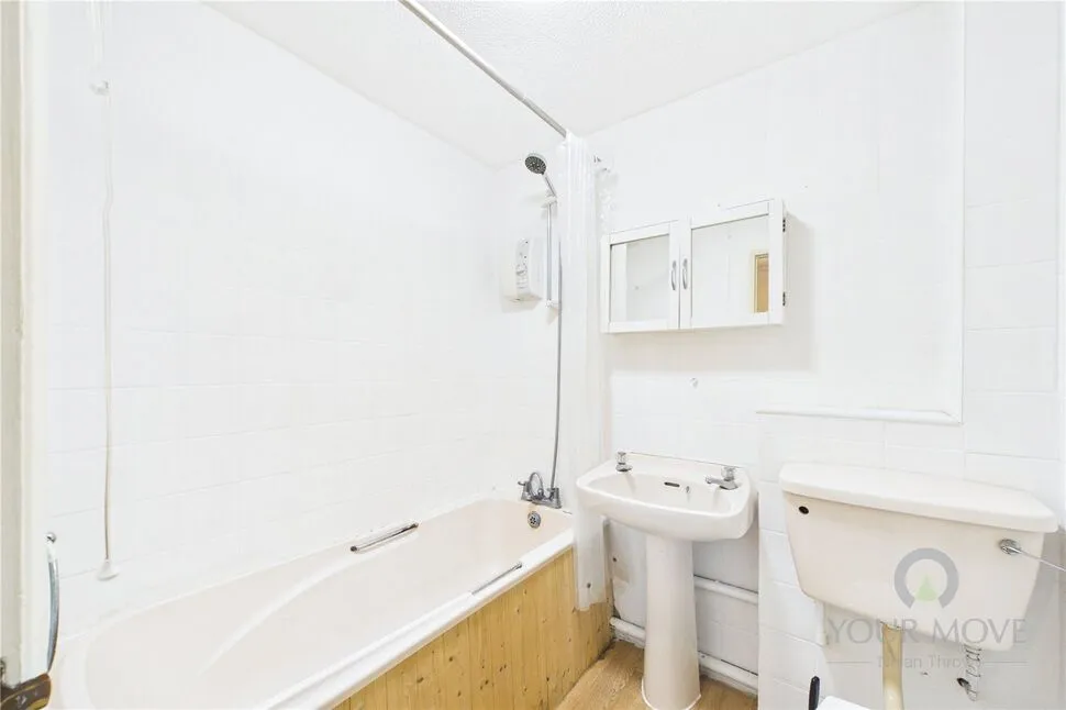 Limoges Court, Duston, NN5, photo 12