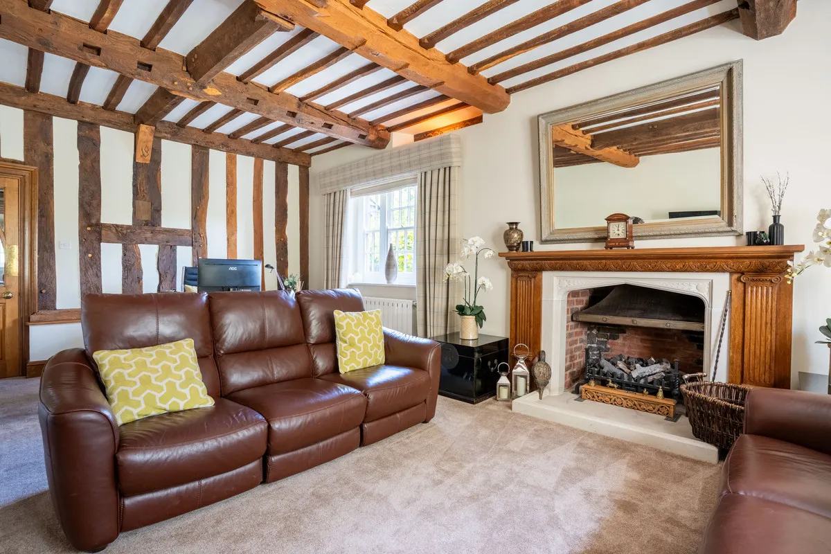 Shell Droitwich, WR9, photo 8
