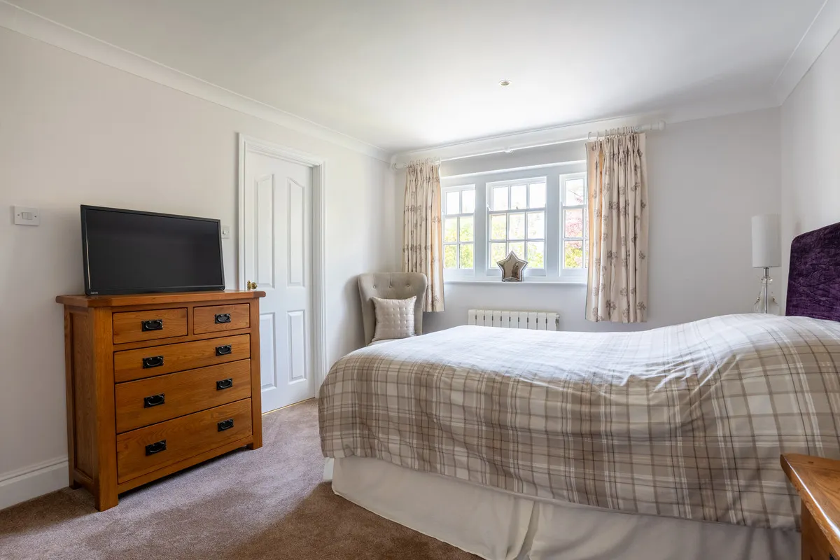 Shell Droitwich, WR9, photo 21