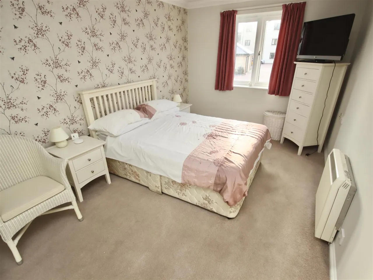 Gladstone Road, Chippenham, photo 5