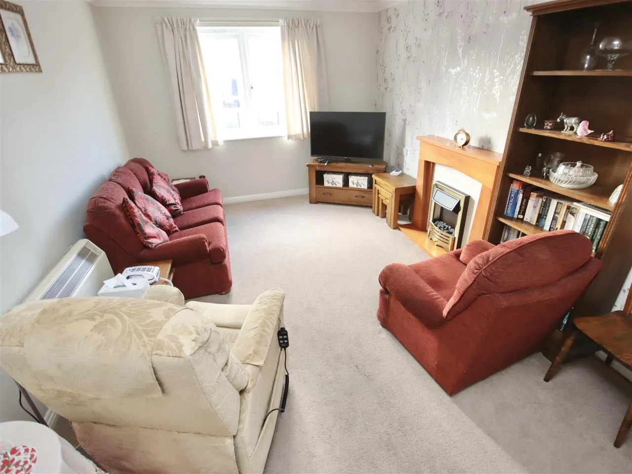 Gladstone Road, Chippenham, photo 3