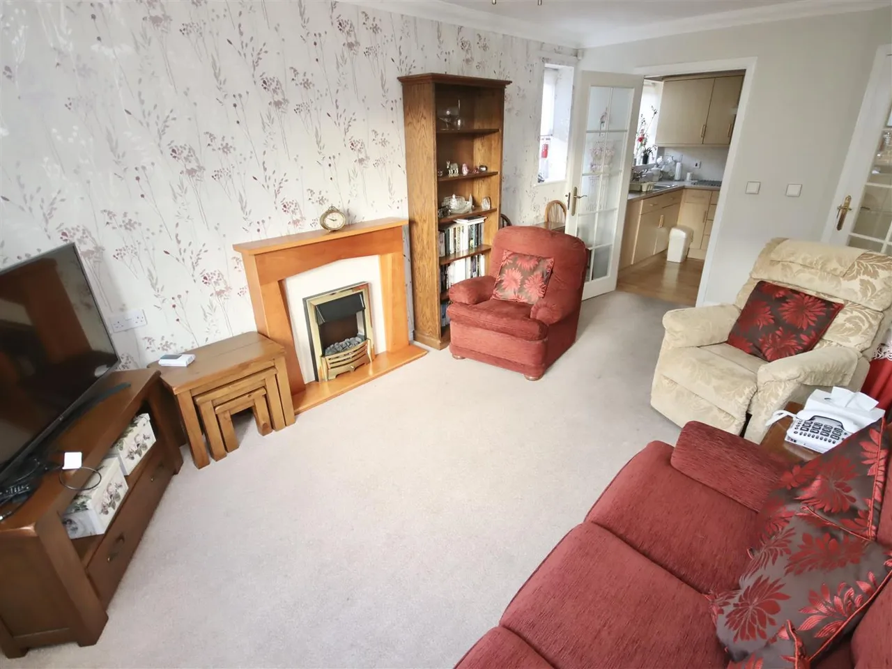 Gladstone Road, Chippenham, photo 2