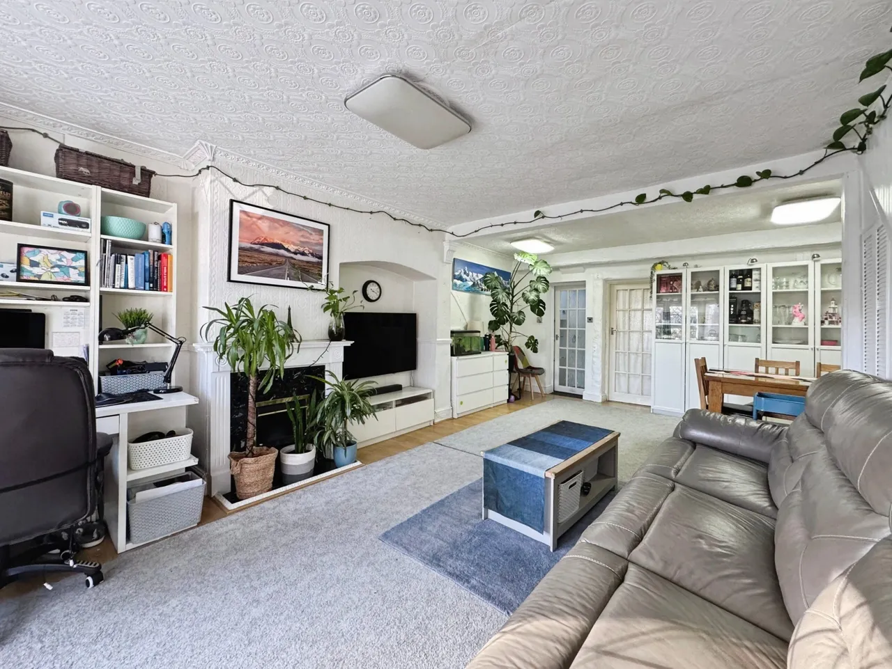 Deans Lane, Edgware, HA8, photo 2