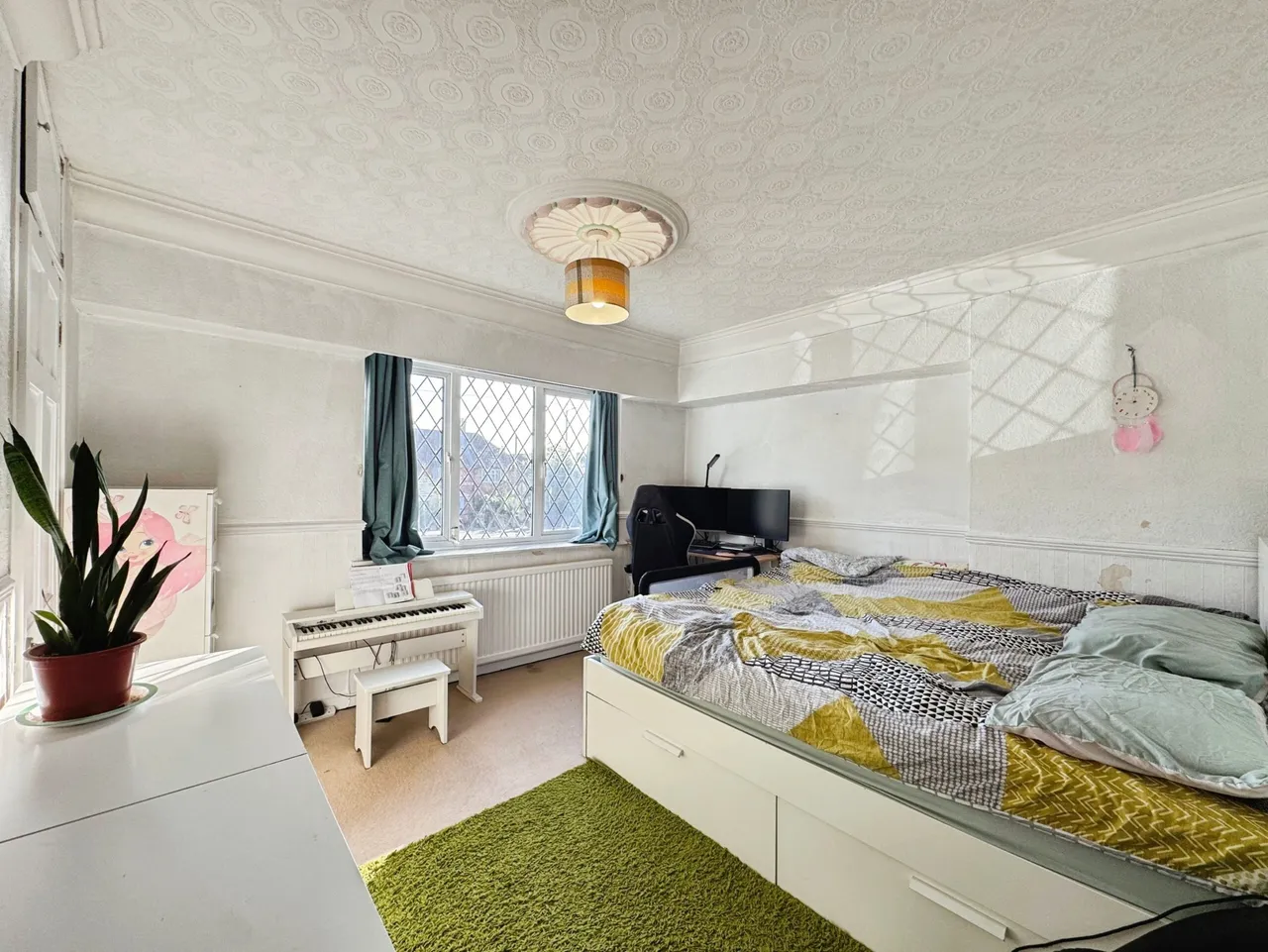 Deans Lane, Edgware, HA8, photo 9