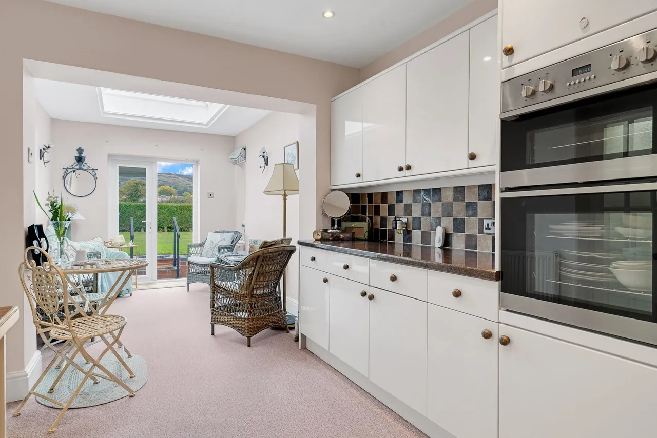 Bowbridge Lane, Prestbury, GL52, photo 9