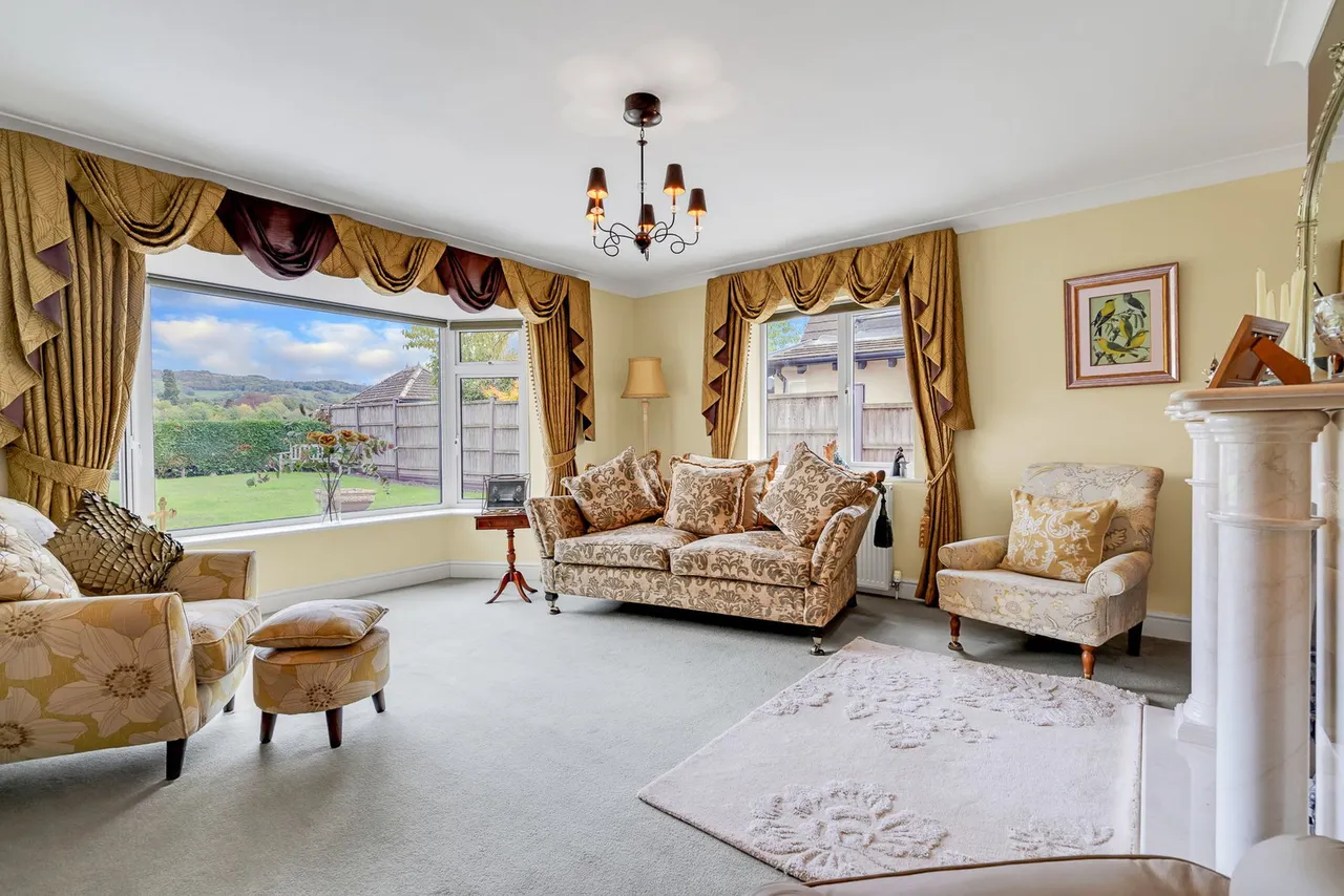 Bowbridge Lane, Prestbury, GL52, photo 3