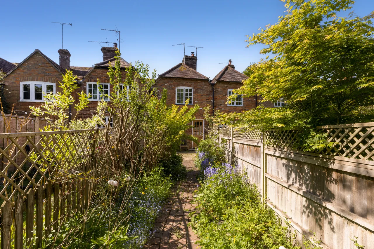 High Street, Amersham, HP7, photo 2