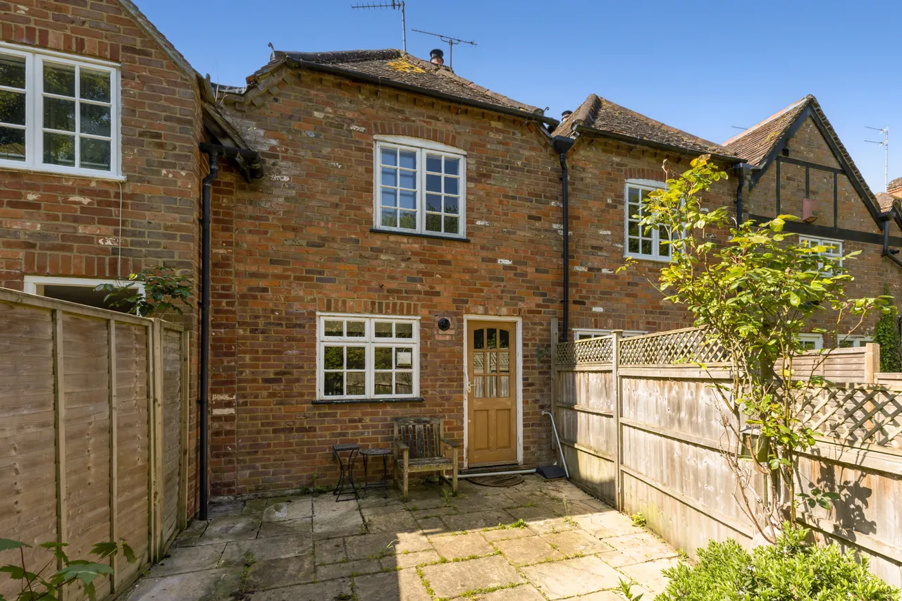 High Street, Amersham, HP7, photo 8
