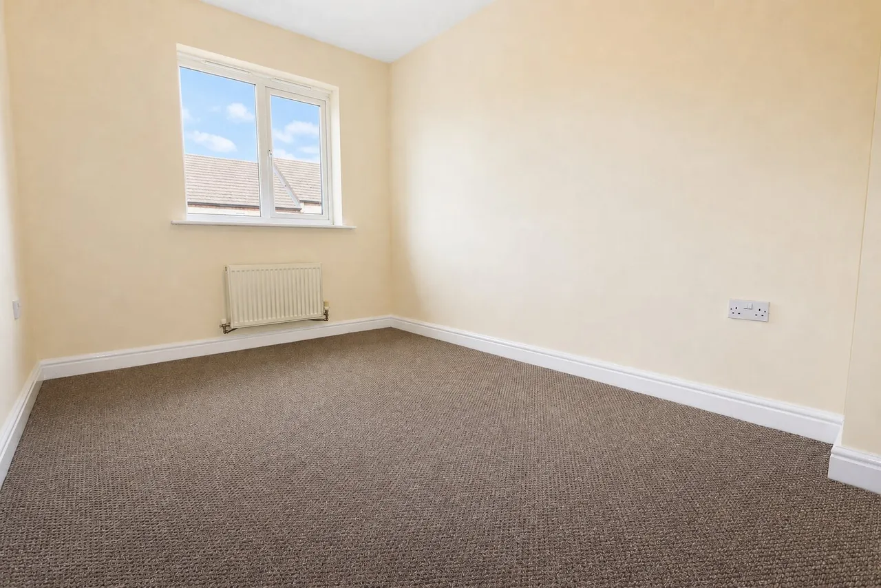 Bellway Close, Kettering, NN16, photo 11