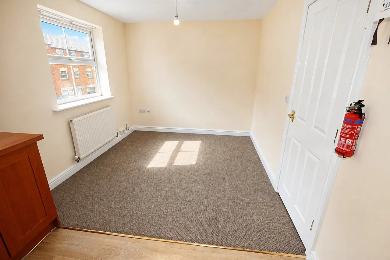 Bellway Close, Kettering, NN16, photo 9