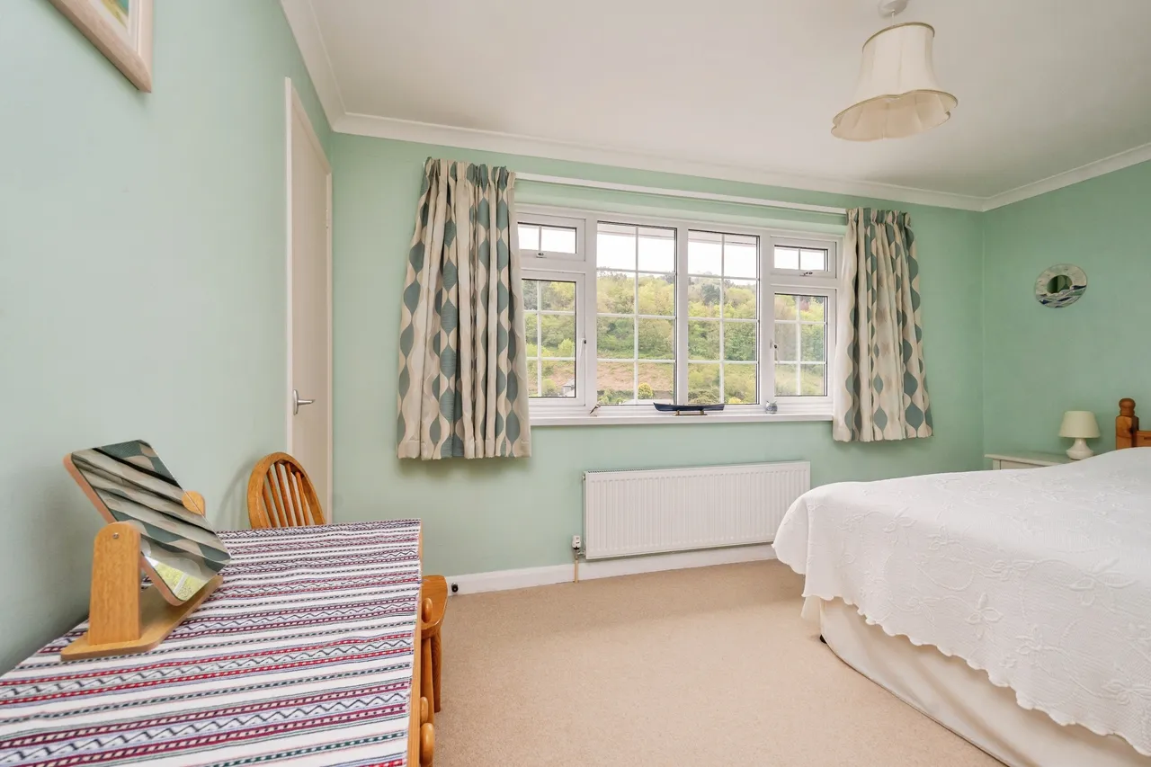 Town Close, Dartmouth, TQ6, photo 15