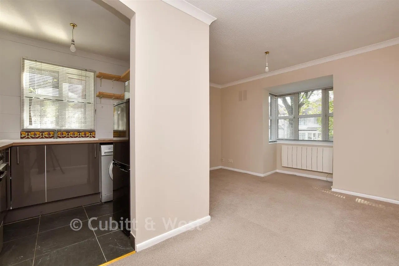 Poppy Close, Wallington, SM6, photo 11
