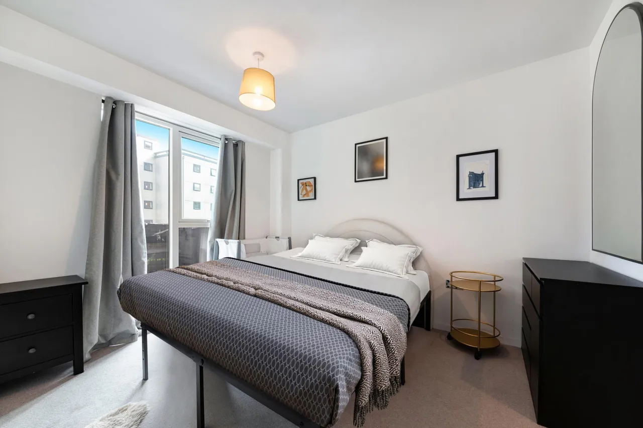 Heartwell Avenue, E16, photo 4