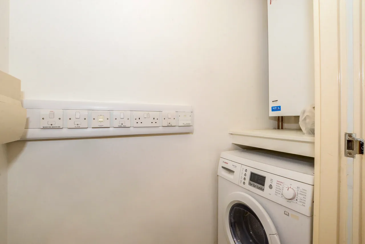 Unwin Way, Stanmore Fees Apply, HA7, photo 10